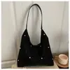 Comercio Exterior Estilo Europeo y Americano Tachonado con Remaches, Único y Sexy, Lujo Ligero, Moderno, Estampado de Leopardo, de Moda, Sencillo, Texturizado, Elegante Bolso de Mano, Bolso de Hombro, Bolso de Axila