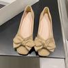 [Suela blanda de tendón de res] Zapatos planos de una sola capa para mujer 2023 nuevos de primavera versátiles para combinar con falda pies no cansados antideslizantes zapatos de guisante