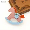 Novo Pingente de Pony Car, Pingente de Couro no Carro, Pingente de Retrovisor de Carro, Decoração de Alto Padrão, Menina Fofa