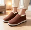 Zapatos de tela del viejo Pekín para hombre otoño invierno 2026 para mediana edad y ancianos cálidos zapatos de papá suela suave antideslizante zapatos de algodón zapatos de tela suela de mil capas hombre