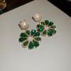 Pendientes colgantes de diamantes retro franceses con aguja de plata, ligeros y lujosos, con diseño de nicho, pendientes personalizados con temperamento, estilo palacio.