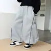 Pantalones de Chándal Sueltos Casuales para Niños de Primavera y Otoño con Costuras, Pantalones tipo Linterna Elegantes y Geniales Estilo Coreano para Niños, Pantalones para Bebé para Exportación