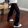 Jeans de Mezclilla Negros con Parches de Tres Rayas para Hombre, Pantalones de Verano Estilo Retro Americano Cleanfit, Pantalones de Pierna Recta Acampanados Adelgazantes