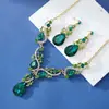 Conjunto de Joias Vintage de Colar e Brincos em Zircônia Verde Esmeralda Gota d'Água Estilo Palácio Retro, de Alto Padrão e Elegante