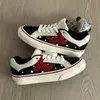Sapatos Femininos 2026 Outono Novo Comércio Exterior Retrô Sapatos de Lona com Solado Grosso Tênis Versátil Tênis de Skate Tênis de Treino Alemão