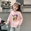 Camiseta infantil de algodão puro com estampa de desenho animado 2026 primavera e outono novo estilo top para meninas, camiseta infantil de manga comprida, camiseta básica estilosa para meninas