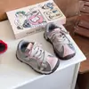 Zapatos para niñas, colección otoño 2026, nuevo diseño retro color block, zapatillas de entrenamiento alemanas, zapatillas para niños, suela suave, ligeros, casuales y deportivos