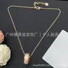 Colección de Llegadas Diarias: Dior, Chanel, Lv, Gucci, Tiffany Pulseras, Pendientes, Collares, Broches, Mayoreo de Marca