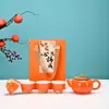 Conjunto de chá com tema de caqui, um conjunto completo de cerâmica, perfeito como um pequeno presente para eventos de inauguração de empresas ou para presentear clientes