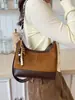 Bolso Retro Esmerilado Transfronterizo para Mujer Otoño e Invierno 2025 Nuevo Bolso Bandolera Nicho Bolso Hombro Cadena Axila Bolso Dumpling
