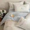Conjunto de Cuatro Piezas 100S Aerografiado Otoño/Invierno Bordado de Rosas Ropa de Cama Cálida Estilo Lujo Ligero Sábanas Fundas Nórdicas Sábanas Ajustadas