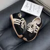 Zapatillas de entrenamiento alemanas para mujer, modernas y elegantes, otoño 2026, zapatillas casuales nuevas de estilo retro con suela gruesa, zapatillas deportivas versátiles de bloques de color