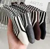 Calcetines de Cachemira a Rayas Blancas y Negras para Mujer, Calcetines de Media Pantorrilla, Calcetines de Lana para Otoño e Invierno, Forrados de Felpa, Engrosados, Calcetines Sueltos Cálidos al por Mayor