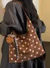 Yue Zi 2026 Outono Inicial Nova Bolsa Estilosa com Design de Bolinhas para Axila Estilo Preguiçoso Grande Capacidade Simples para o Dia a Dia Bolsa de Ombro Único