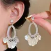 Aretes de aguja plateada con diamantes, borlas geométricas de perlas, ultra brillantes, lujosos y exquisitos, personalizados y elegantes, aretes de alta gama