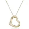 Collar con Colgante de Corazón Hueco Simple y Versátil Estilo Europeo y Americano Cadena para Clavícula Joyería para Mujer Venta al por Mayor