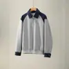 Blusa de manga comprida, camisa básica, design de camisa polo, moletom de outono com gola relaxada, look masculino com uma vibe legal e estilosa