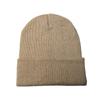 Chapéu de tricô multicolorido novo para Outono e Inverno chapéu frio de acrílico chapéu sem aba placa leve chapéu de lã cor sólida fábrica de chapéus de tricô atacado