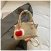 Nova Bolsa de Concha com Bolinhas 2026 para Mulheres, Bolsa Transversal Fofa com Pingente de Maçã, Pequena Bolsa Tote, Bolsa de Mão Versátil da Moda