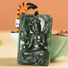 Colgante de Jade Verde Hetian de Xinjiang con Calado de Iluminación Guanyin para Hombres, Colgante de Jade Guanyin Matadragones, En Stock al por Mayor