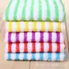 Fabricante Direto Pano de Limpeza de Cozinha Xadrez Pano Preguiçoso Não Tecido Absorve Água e Pode Ser Impresso e Personalizado
