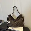 Outono 2026 Nova Bolsa de Ombro Único Casual Relaxada de Alto Valor Bolsa Transversal Feminina Mochila para o Dia a Dia Atacado de Bolsas Femininas