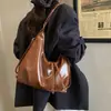 2026 Moda Retro Nuevo Estilo Bolso Simple Bajo el Brazo Bolso Cruzado Primavera Gran Capacidad Mochila de Viaje para Mujer