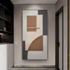 Pintura decorativa geométrica abstracta para recibidor, estilo Wabi-Sabi, colgada directamente frente a la puerta, creando una atmósfera sofisticada para la sala de estar, el pasillo o el corredor