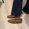 Primeiro Encontro Temporada Retrô Camurça Patchwork Bico Baixo Salto Escondido Sapatos Femininos para o Dia a Dia Elegantes T-Strap Mary Jane