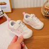 Zapatos de Bebé y Niño Pequeño Sandalias Transpirables de Verano Zapatos para Niños Suela Suave 1-4 Años Niñas Bebé Zapatos de Malla Primavera Verano Zapatos para Bebés
