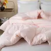 Colcha de Algodão Outono e Inverno Aconchegante Quente Dormitório Quarto Confortável Amigável à Pele Cor Sólida Núcleo de Colcha de Inverno Roupa de Cama