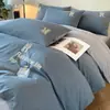 Juego de Cuatro Piezas de Algodón Lavado Grueso Cepillado Bordado de Lujo con un Toque Sencillo y de Alta Gama, Juego de Ropa de Cama de Tres Piezas para Uso Doméstico