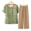 Conjunto de Camisa de Manga Curta Estilo Ocidental para Avós 2025 Verão Nova Roupa para Mães Gola Redonda Cardigã Estampado Conjunto de Duas Peças Camisa de Manga Curta