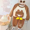 Conjunto de Moletom com Bolsa Fofo para Meninos e Meninas 2024 Novo Estilo Roupas de Primavera e Outono para Crianças Moda Infantil Tendência de Roupas para Crianças