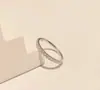 Anel de Titânio Super Brilhante Arco-Íris de Luxo, Venda Quente Transfronteiriça, Que Não Desbota Após Lavagem, Anel de Moda Versátil de Luxo Leve