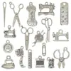 Accesorios de joyería de aleación DIY herramientas de costura aguja e hilo de máquina de coser colgante colgante de botón venta caliente