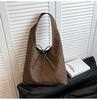 Bolsa Tote de Ombro/Axila Casual Retrô Elegante de Nicho Novo 2025 Estilo Coreano com Laço