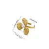 Estilo Ins Nuevo Anillo Serie Perla Imitación Acero Inoxidable Anillo Forma de Corazón Nicho para Mujer Acero de Titanio Lujo Accesible Joyería de Mano Al por Mayor