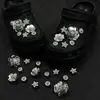 Compatible con Crocs Cadena Dorada con Purpurina Lujo Ligero Pedrería Accesorios DIY Flores para Zapatos Decoración de Girasol Hebillas para Zapatos Mayoreo