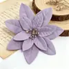 Decoraciones de Flores de Navidad de Terciopelo, Pétalos Multicapa con Estambres Dorados, Decoración para Fiesta Navideña en Casa, Disponibles en Varios Colores