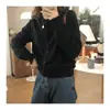 Jaqueta Curta Estilo Suave Super Popular com Design de Fundo e Interior Cardigã de Tricô com Pelo de Guaxinim de Nicho para Mulheres na Primavera e Outono