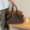 Nova bolsa feminina de camurça vintage da Tote para o outono de 2026, grande capacidade, bolsa de ombro simples