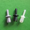 Broches de Presión para Automóviles, Remaches de Nylon, Clavos de Martillo de Empuje, Varios Colores de Accesorios de Sujetadores de Plástico para Automóviles Suministrados por Fabricantes