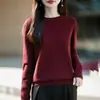 Novedad Otoño/Invierno 2026: Top de punto de mezcla de lana y lana de yak, cuello redondo, manga larga, capa base de color liso
