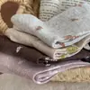 Calcetines de encaje con doble volante para primavera y verano para mujer, calcetines largos transpirables de moda floral vintage, perfectos con zapatos Mary Jane
