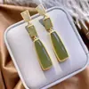 Pendientes de Plata de Ley S925 Chapados en Oro Jade Natural Hetian Personalidad Temperamento Geométricos Largos Colgantes para Mujer