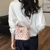 Bolso de Hombro de Lunares Blanco y Negro para Mujer, Nuevo Estilo Coreano Dulce 2026, Bolso de Mano, Bolso Pequeño Cruzado, Estilo para el Trabajo y los Viajes