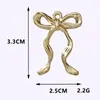 Llavero de Flor de Amor Irregular de Metal Estilo Dorado Nuevo Transfronterizo Colgante Simple de Lujo Ligero Accesorios de Nicho