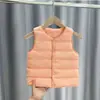 Artefacto de uniforme escolar nuevo para Otoño e Invierno chaleco de plumón para niños ligero chaleco de color liso para niños y niñas chaleco para niños medianos y grandes