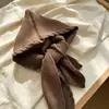 Conjunto de cachecol e gorro de tricô infantil, quente e à prova de vento, com proteção para as orelhas, adequado para outono e inverno, projetado para meninas e bebês